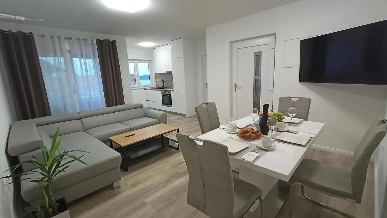 Apartment Apartmani Srdarovic Drage