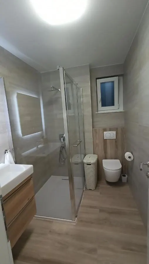 Apartmani Srdarovic Drage