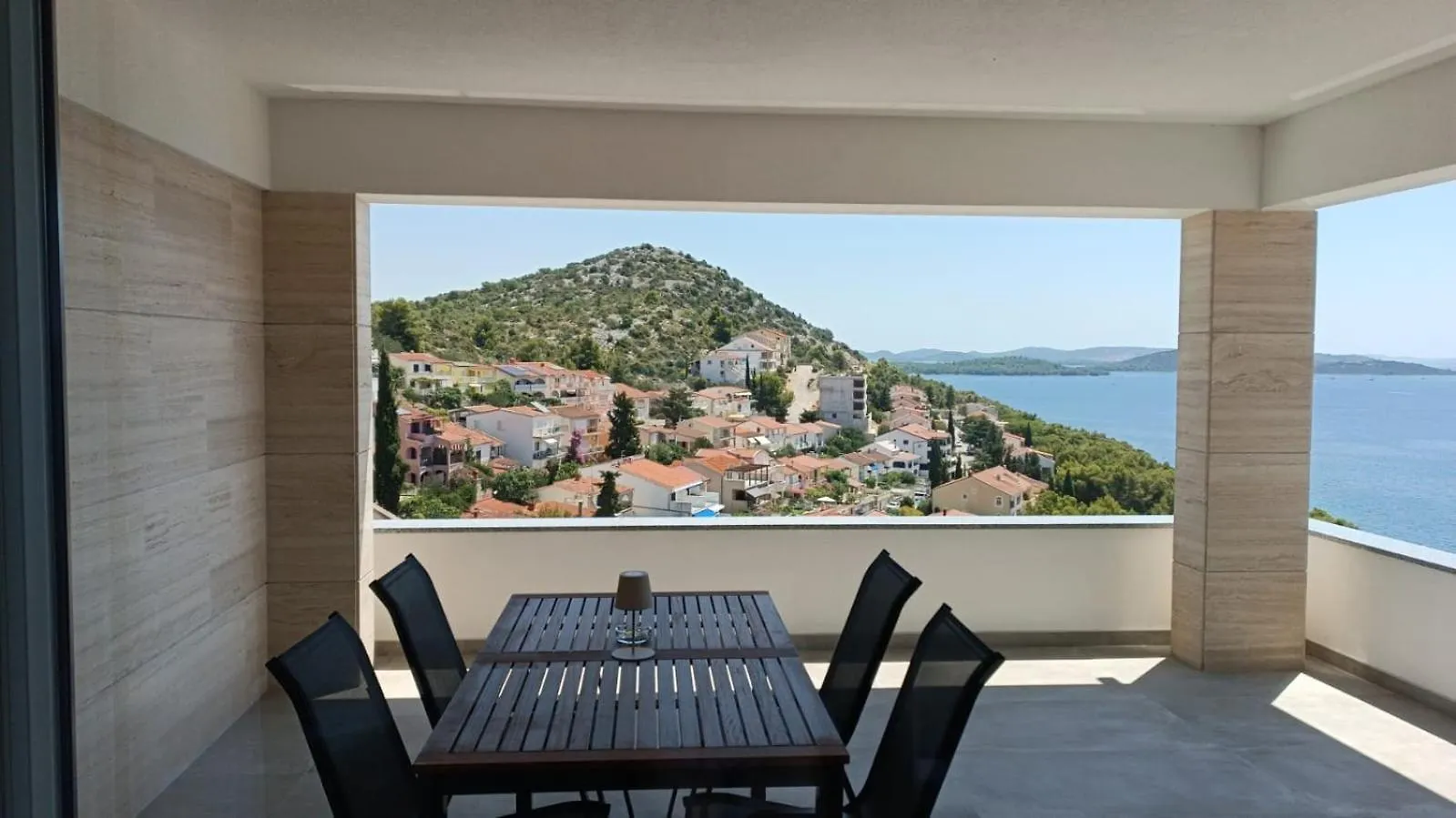 Apartmani Srdarovic Drage Apartment